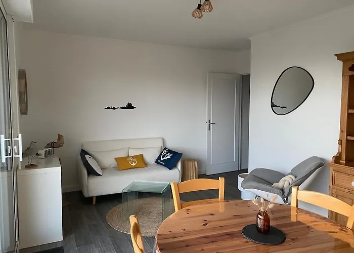 Avec Terrasse Vue A Apartment *