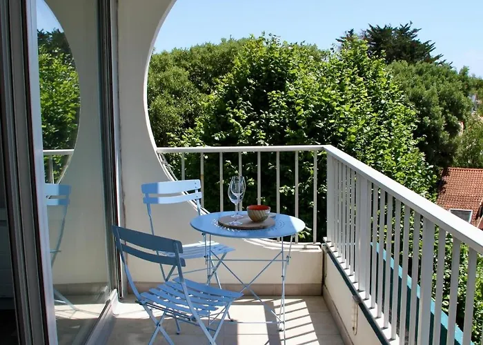 Avec Terrasse Vue A Apartment