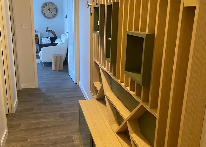 Avec Terrasse Vue A Apartment *